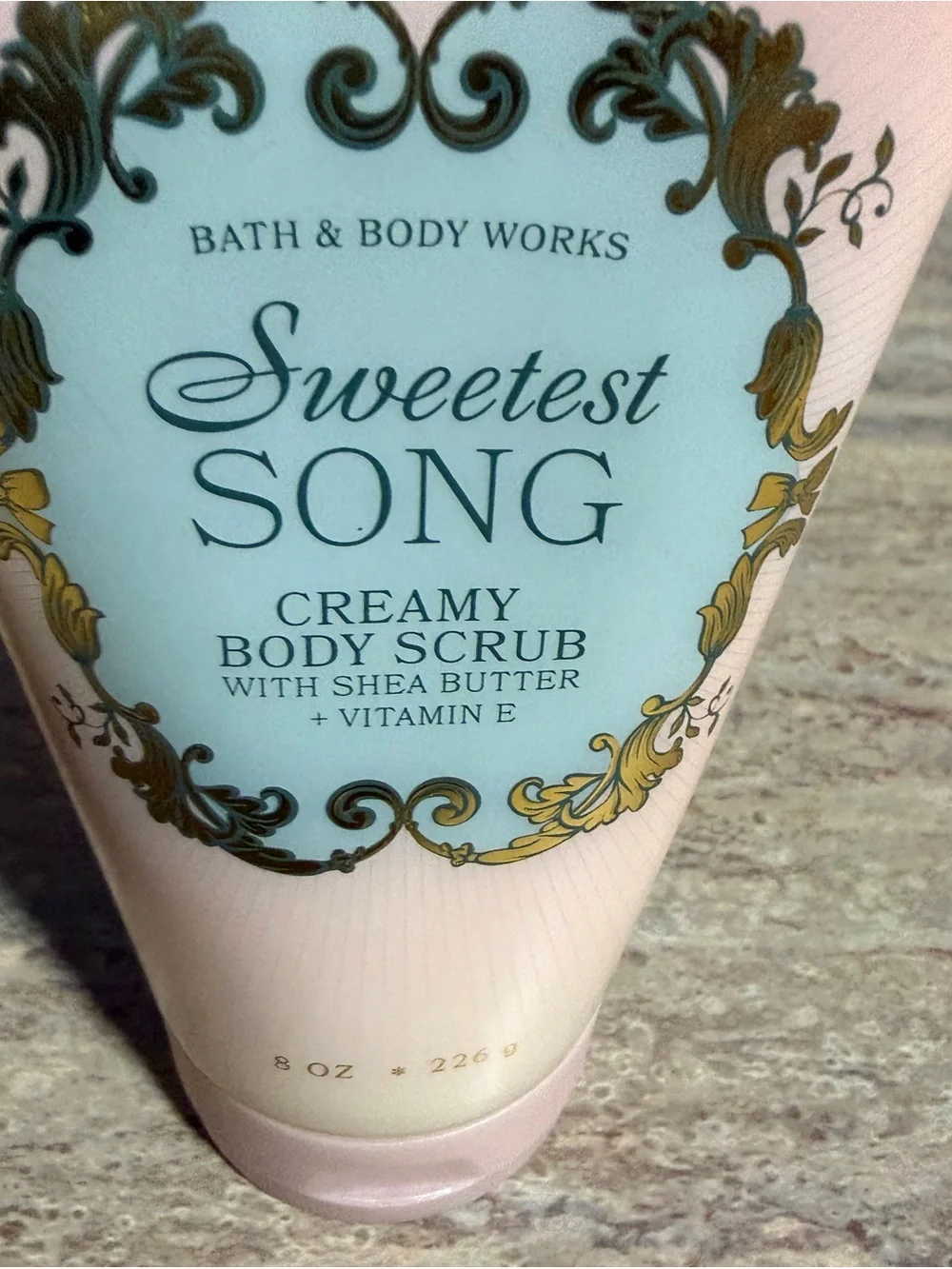 Bath & Body Works Sweetest Song Creamy Body Scrub -